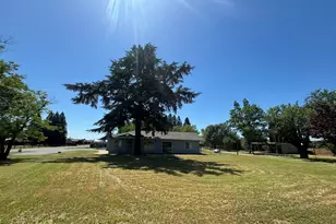 5050 Bo Peep Ln, Redding, CA 96002 - Photo 48