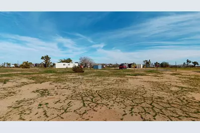57775 Junipero Trail, Yucca Valley, CA 92284 - Photo 12