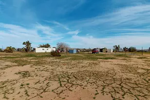 57775 Junipero Trail, Yucca Valley, CA 92284 - Photo 12