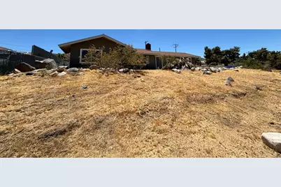 55519 Iona Lane, Yucca Valley, CA 92284 - Photo 2
