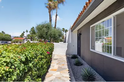 1055 E Louise Drive, Palm Springs, CA 92262 - Photo 6