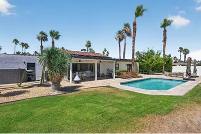 1055 E Louise Drive, Palm Springs, CA 92262 - Photo 24