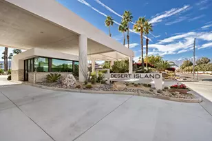 910 Island Dr, Rancho Mirage, CA 92270 - Photo 2