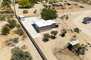 10860 Juniper Ave, Morongo Valley, CA 92256 - Photo 8