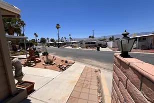 32770 St Andrews Dr, Thousand Palms, CA 92276 - Photo 4