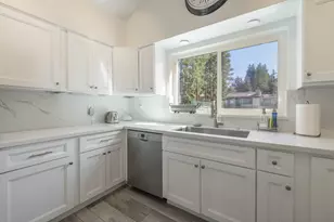 43063 Goldmine Woods Ln, Big Bear Lake, CA 92315 - Photo 16