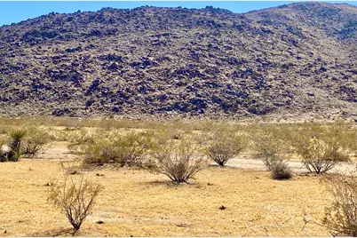 4225 Benji Avenue, Joshua Tree, CA 92252 - Photo 12