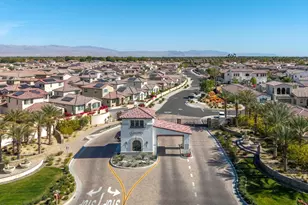 80437 Champions Wy, La Quinta, CA 92253 - Photo 18
