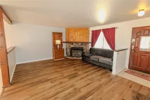 1084 Hugo Ln, Big Bear City, CA 92314 - Photo 4