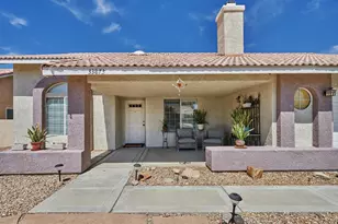 33873 Drifting Sands Cir, Thousand Palms, CA 92276 - Photo 4
