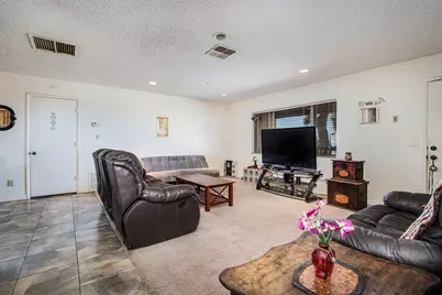 56949 Spencer Road, Yucca Valley, CA 92284 - Photo 2