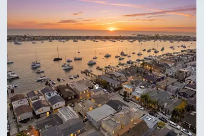 104 Onyx Avenue, Newport Beach, CA 92662 - Photo 2