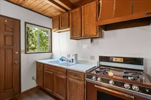 1011 Butte Ave, Big Bear City, CA 92314 - Photo 6