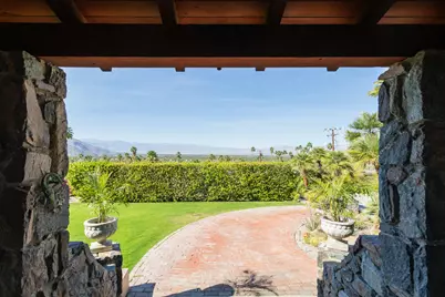 2350 S Araby Drive, Palm Springs, CA 92264 - Photo 8