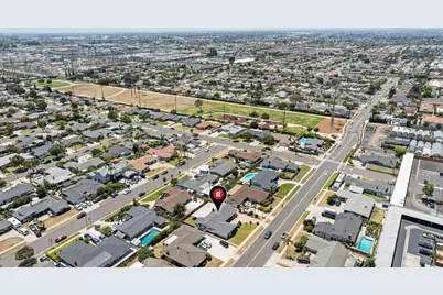 8822 Lola Avenue, Anaheim, CA 92804 - Photo 40