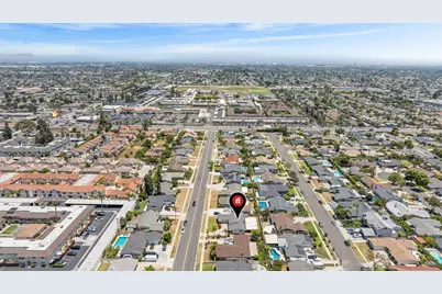 8822 Lola Avenue, Anaheim, CA 92804 - Photo 42