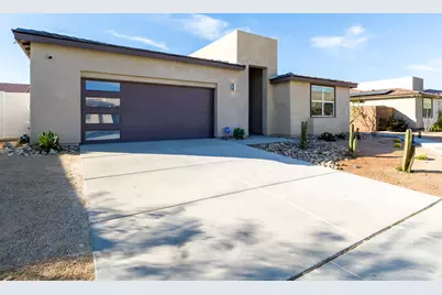 12463 Sylvanus Drive, Desert Hot Springs, CA 92240 - Photo 2