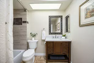 130 Desert Falls Dr E, Palm Desert, CA 92211 - Photo 22