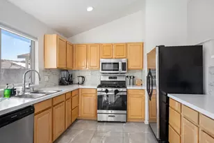 3272 N Mica Dr, Palm Springs, CA 92262 - Photo 4