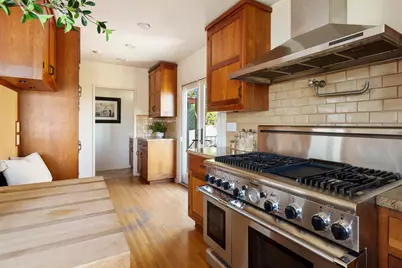 3756 Clayton Avenue W, Los Angeles, CA 90027 - Photo 14