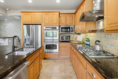 16 Lake Mendocino Drive, Rancho Mirage, CA 92270 - Photo 12