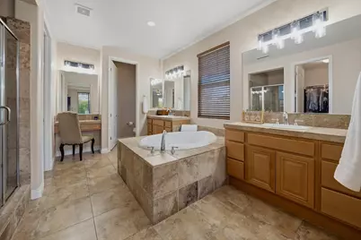 16 Lake Mendocino Drive, Rancho Mirage, CA 92270 - Photo 22