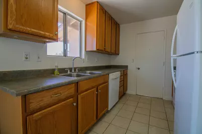 16195 Via Vista, Desert Hot Springs, CA 92240 - Photo 10
