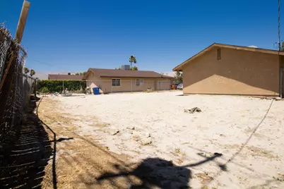 16195 Via Vista, Desert Hot Springs, CA 92240 - Photo 22