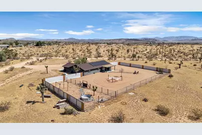 56625 Lowe Avenue, Yucca Valley, CA 92284 - Photo 4