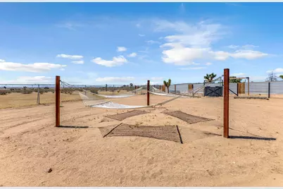 56625 Lowe Avenue, Yucca Valley, CA 92284 - Photo 58