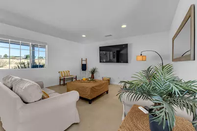 56625 Lowe Avenue, Yucca Valley, CA 92284 - Photo 18