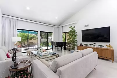 200 E Racquet Club Road #18, Palm Springs, CA 92262 - Photo 4