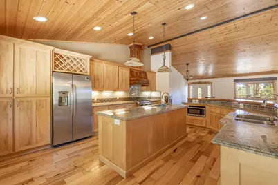 661 Cedar Glen Drive, Big Bear City, CA 92314 - Photo 12