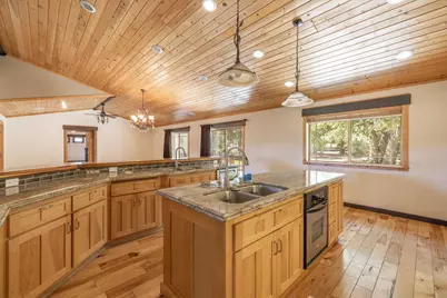 661 Cedar Glen Drive, Big Bear City, CA 92314 - Photo 14