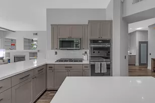 93 Kavenish Dr, Rancho Mirage, CA 92270 - Photo 8