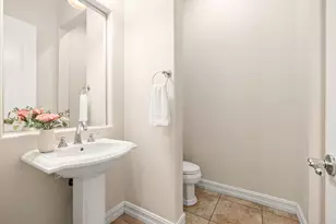 7641 Kingdom Dr, Riverside, CA 92506 - Photo 22