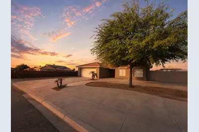 460 River Valley Avenue, Blythe, CA 92225 - Photo 2