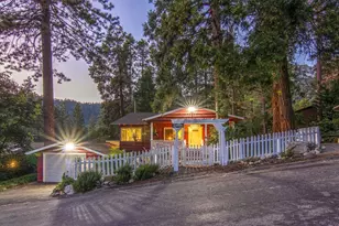 25005 Rim Rock Rd, Idyllwild, CA 92549 - Photo 2