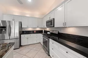 81129 La Reina Cir, Indio, CA 92201 - Photo 12