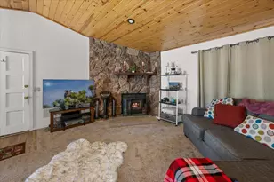 396 Riverside Ave, Sugarloaf, CA 92386 - Photo 6