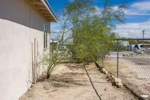 74965 Serrano Dr, Twentynine Palms, CA 92277 - Photo 28