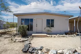74965 Serrano Dr, Twentynine Palms, CA 92277 - Photo 2