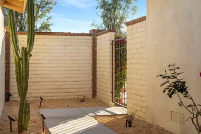 234 Castellana S, Palm Desert, CA 92260 - Photo 36
