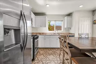 67566 Rio Vista Dr, Cathedral City, CA 92234 - Photo 10