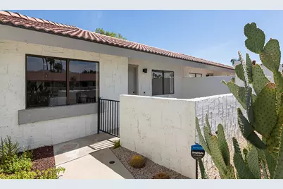 2218 N Sunshine Circle, Palm Springs, CA 92264 - Photo 4