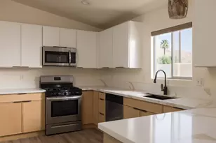51555 Eisenhower Dr, La Quinta, CA 92253 - Photo 8