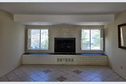 9032 Puesta Del Sol, Desert Hot Springs, CA 92240 - Photo 12