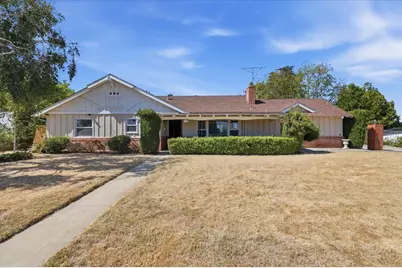 230 E Sunset Drive N, Redlands, CA 92373 - Photo 2
