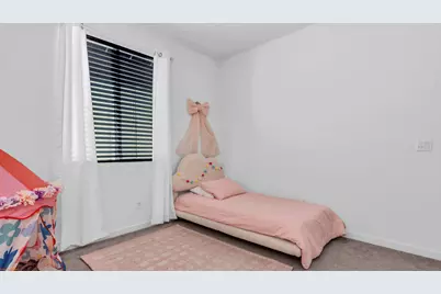 11596 S Crescent Street, Desert Hot Springs, CA 92240 - Photo 20