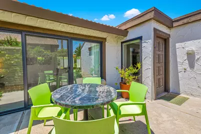 2468 E Miramonte Circle #C, Palm Springs, CA 92264 - Photo 34